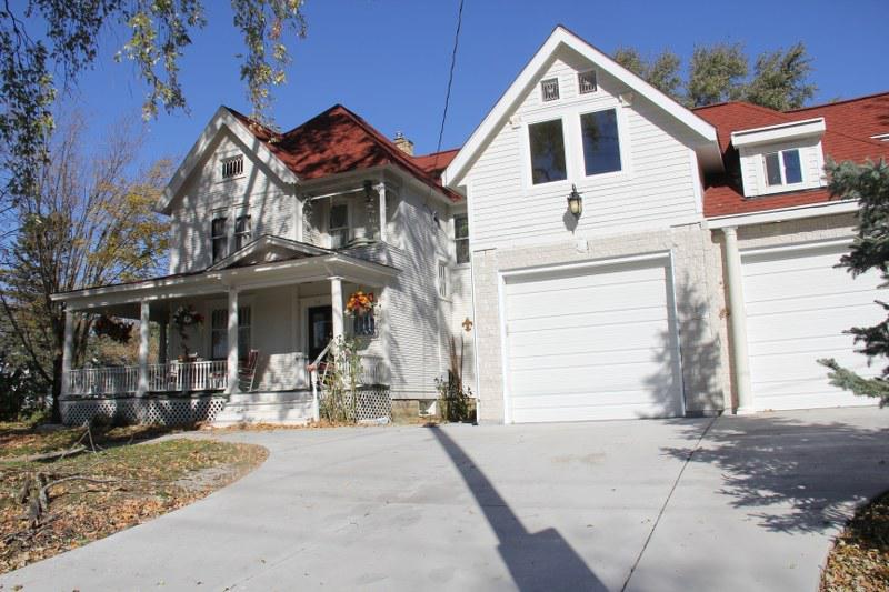 114 High St., Hartford, WI 53027