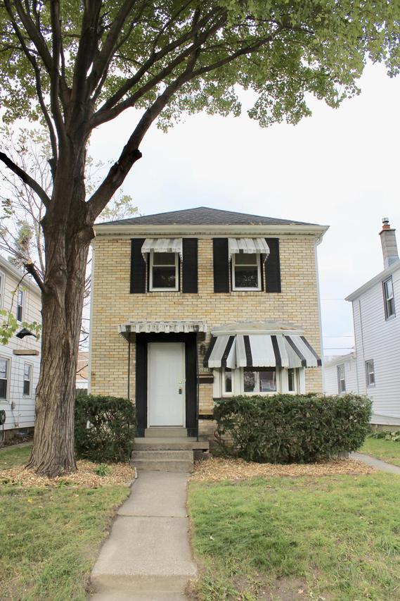 6014 W Main St, Milwaukee, WI 53214