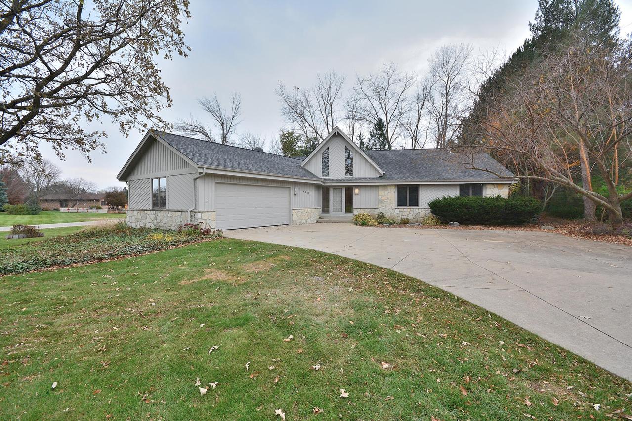 14815 Jewel St, Brookfield, WI 53005