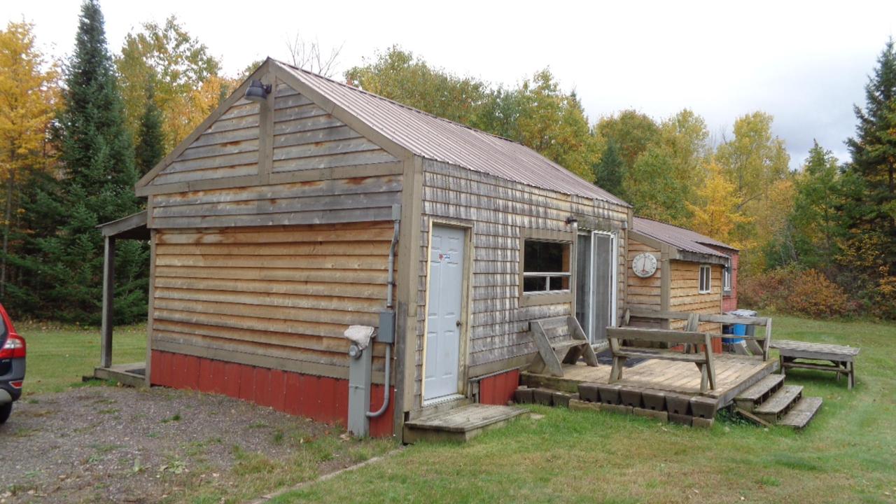N19427 Thompson -, Pembine, WI 54156