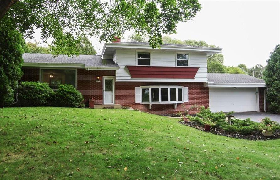 10130 W Bunzel Ave., Hales Corners, WI 53130