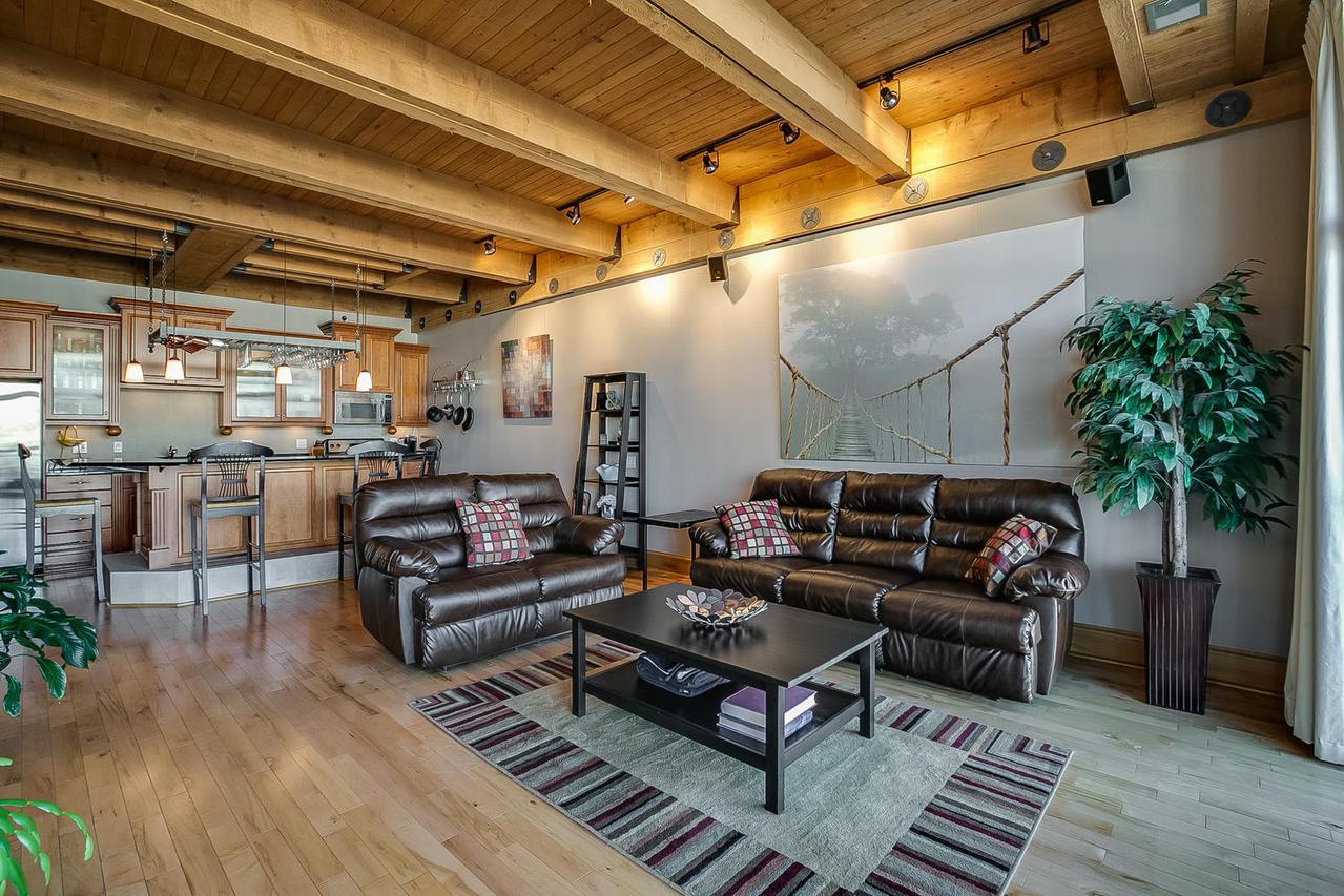 130 S Water St #313, Milwaukee, WI 53204