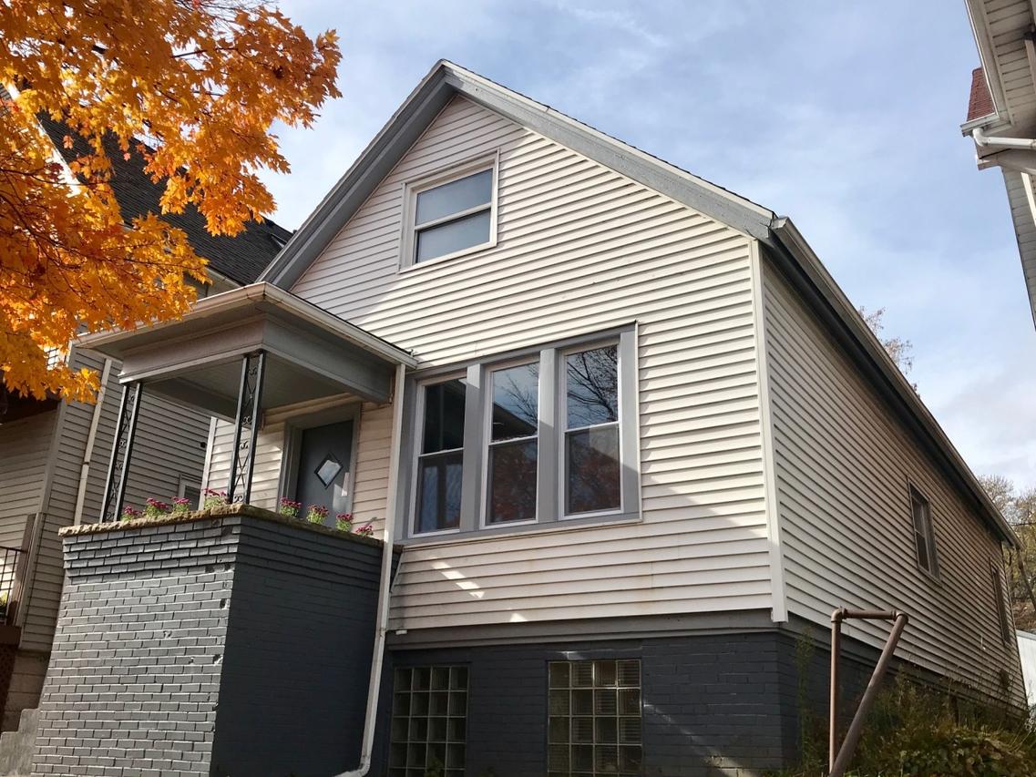 2547 N Fratney St, Milwaukee, WI 53212