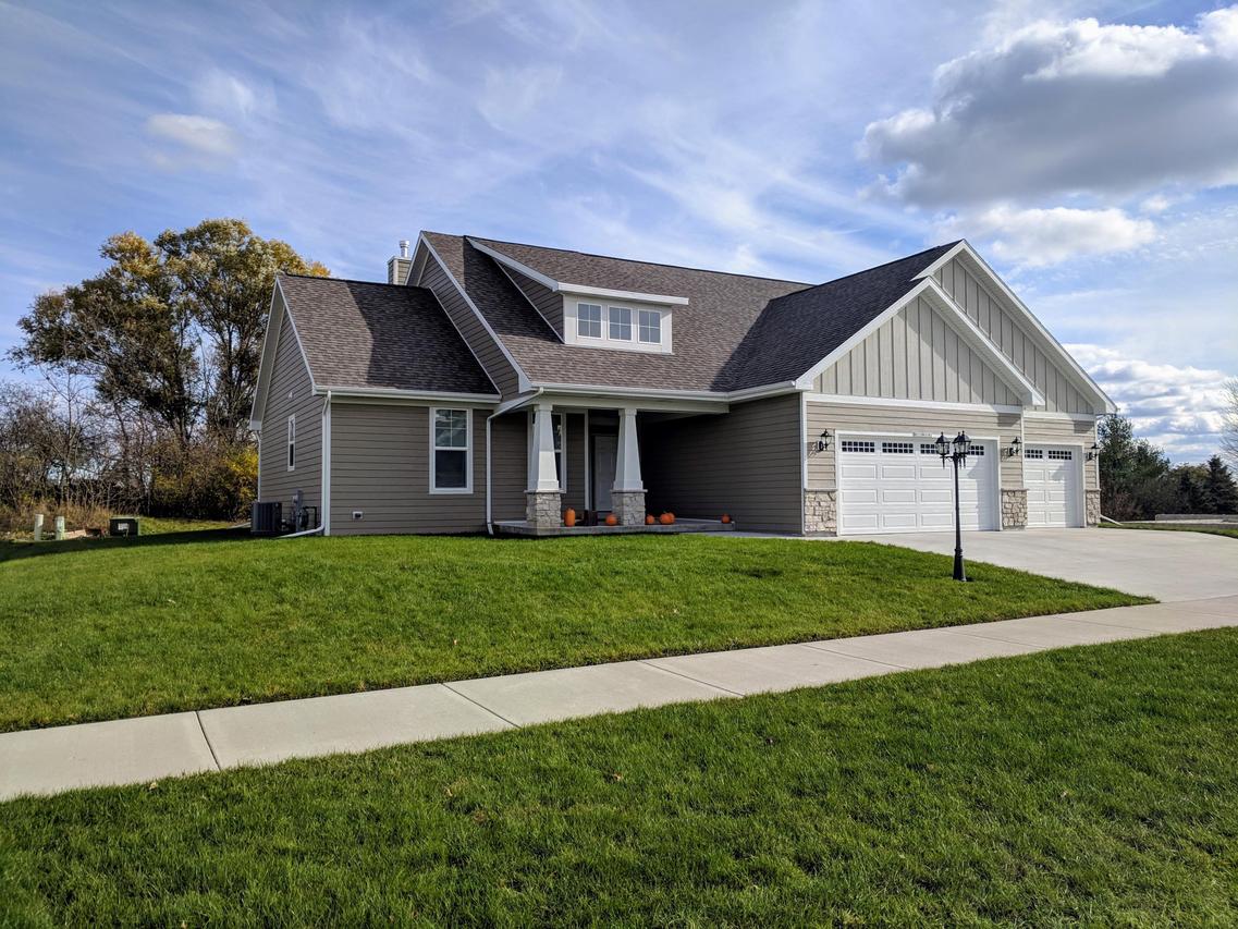 W235N6582 Outer Cir., Sussex, WI 53089