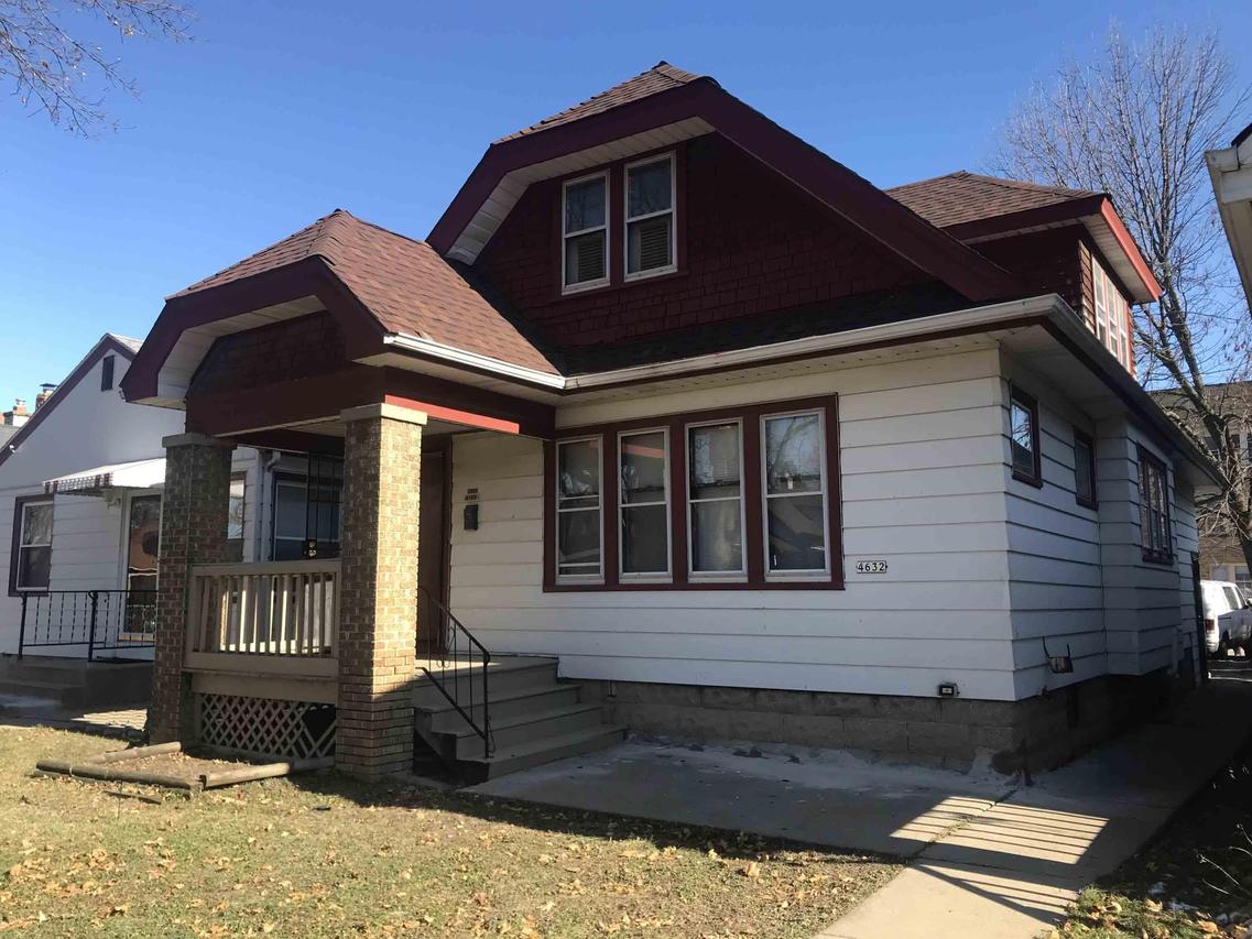 4632 N 28th St, Milwaukee, WI 53209