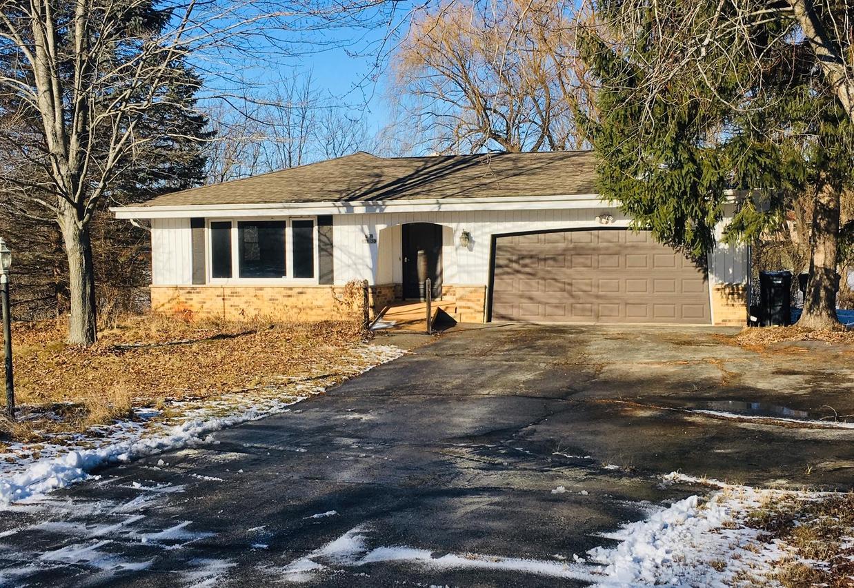 S66W25150 Moraine Ct., Vernon, WI 53189