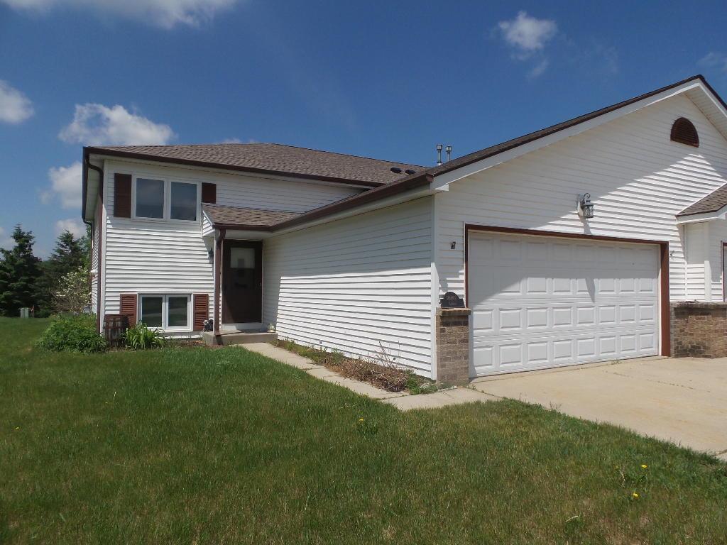 740 Acadia Ave., West Bend, WI 53095