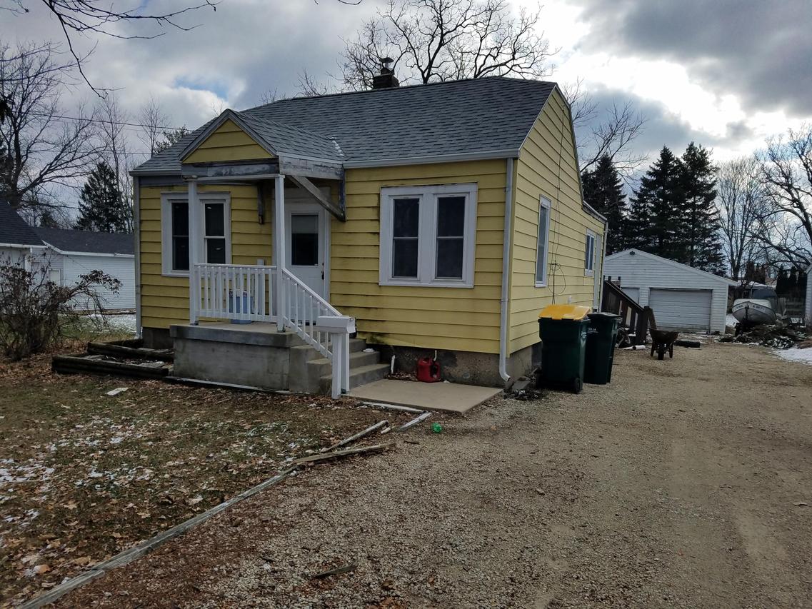 433 W Rockwell St, Elkhorn, WI 53121