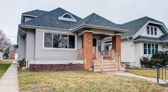 3461 S 9th Pl, Milwaukee, WI 53215