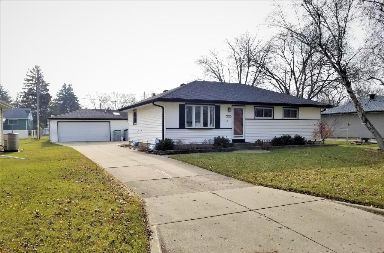 3255 W Birchwood Ave., Milwaukee, WI 53221