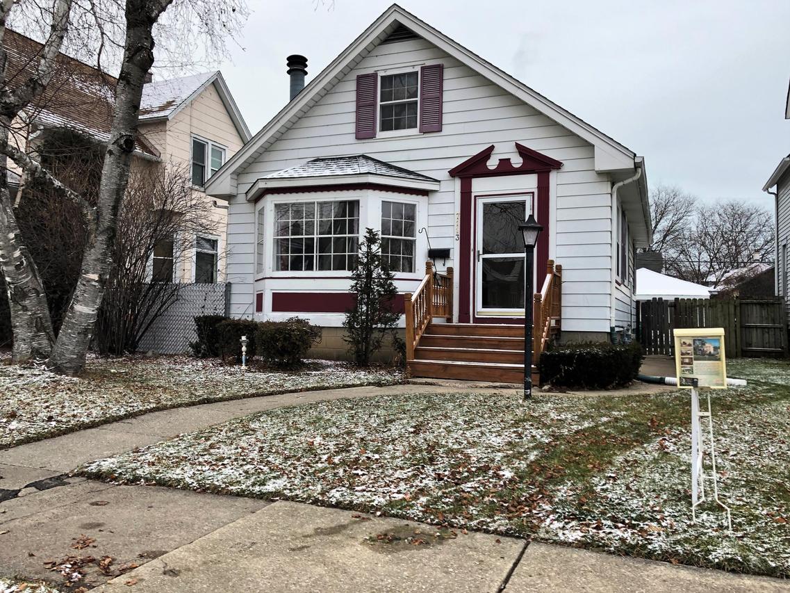 7113 23rd Ave, Kenosha, WI 53143