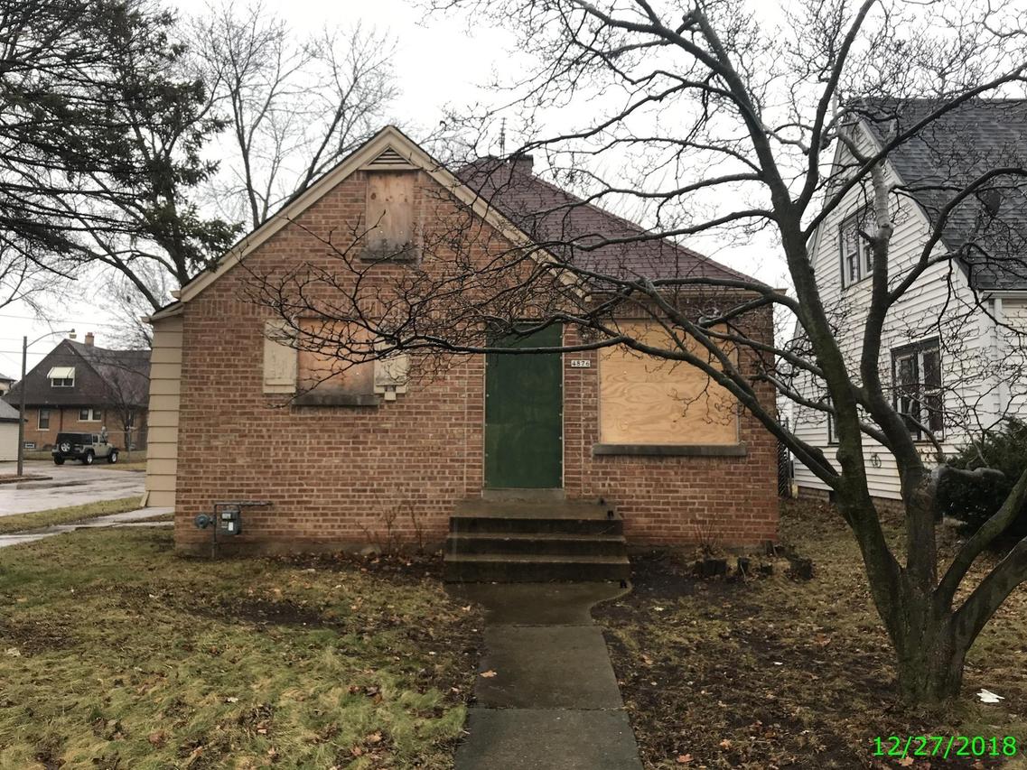 4876 N 41st St., Milwaukee, WI 53209