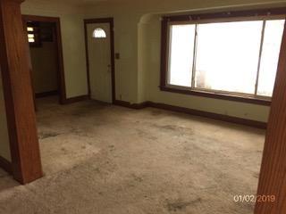 1471 S 53rd St, West Milwaukee, WI 53214