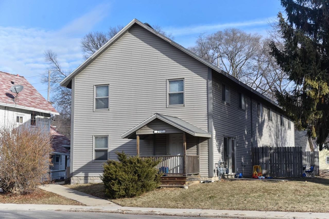217 Barstow St., Waukesha, WI 53188