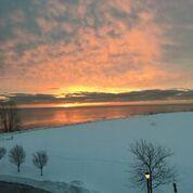 4130 S Lake Dr #376, Saint Francis, WI 53235