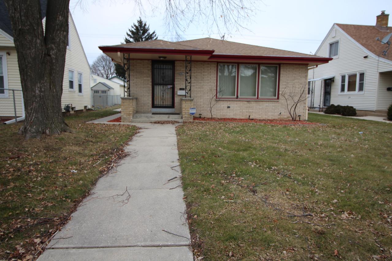 4061 N 63rd St, Milwaukee, WI 53216