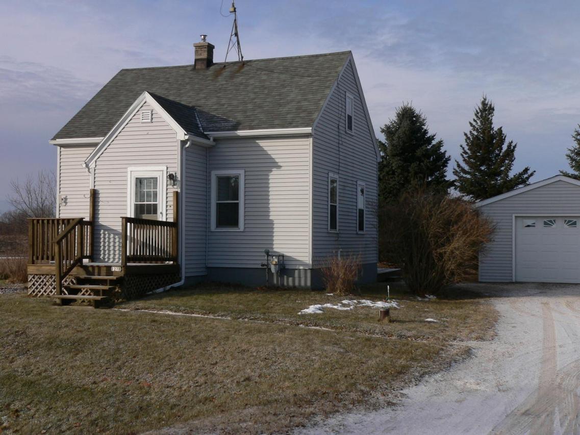 1271 Highland Dr, Kohler, WI 53044