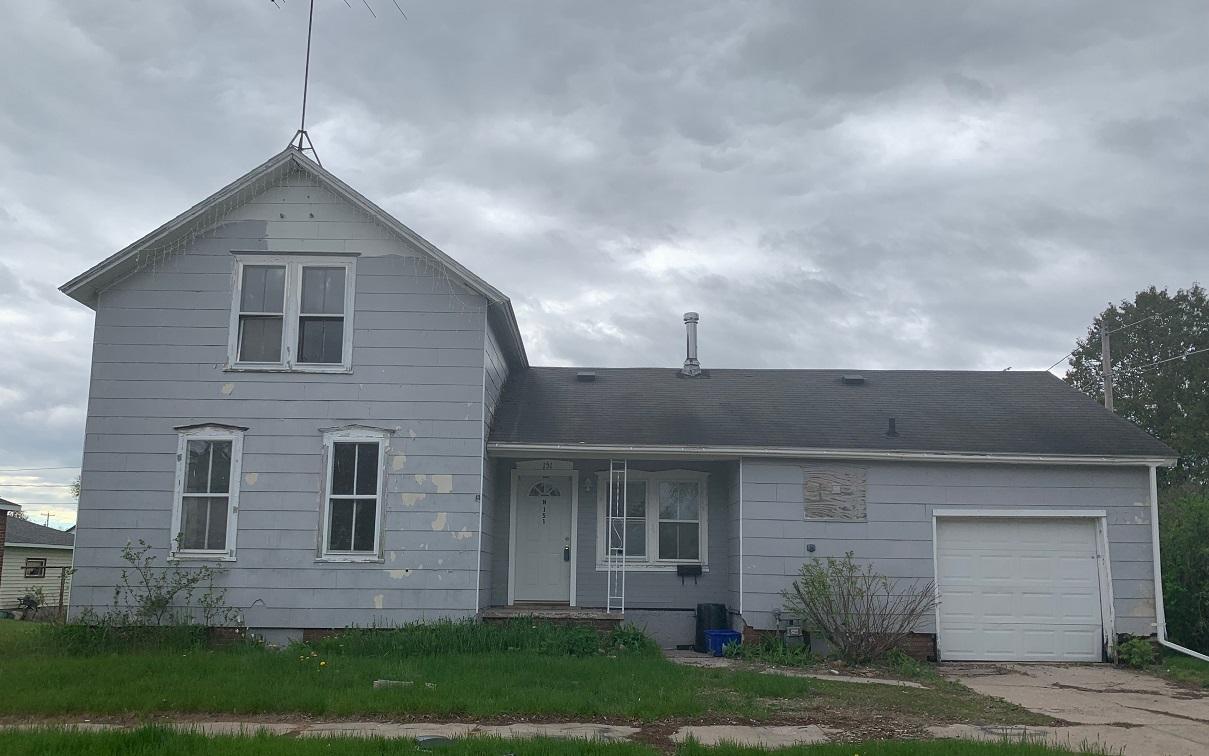 151 N Noquebay Ave, Peshtigo, WI 54157