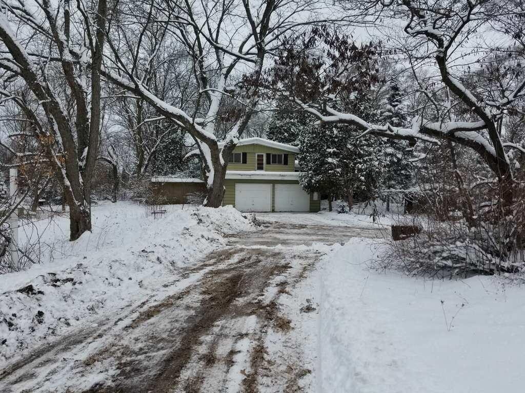 S30W31854 County Rd., Genesee, WI 53188