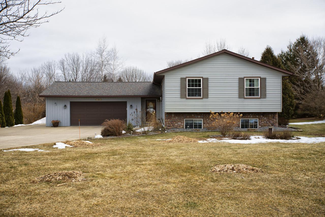 W259N8310 Homestead Dr., Lisbon, WI 53089