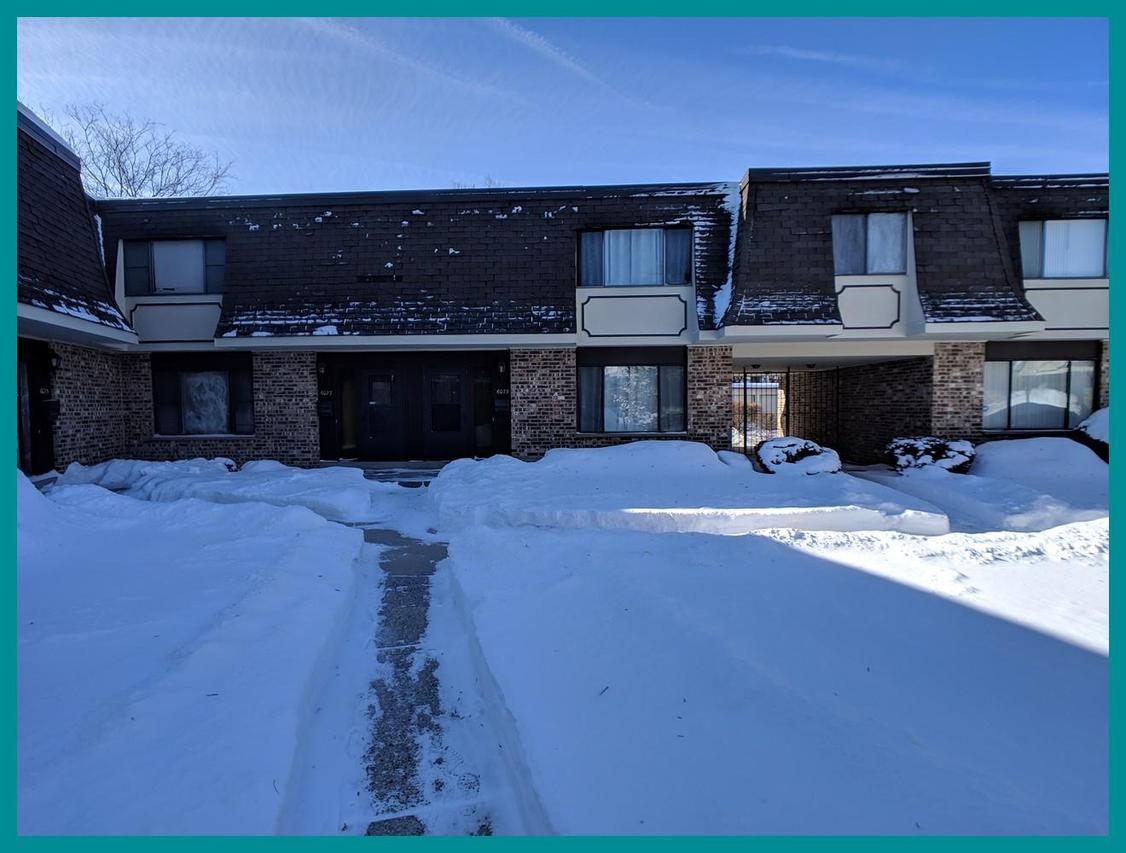 6079 W Calumet Rd, Milwaukee, WI 53223