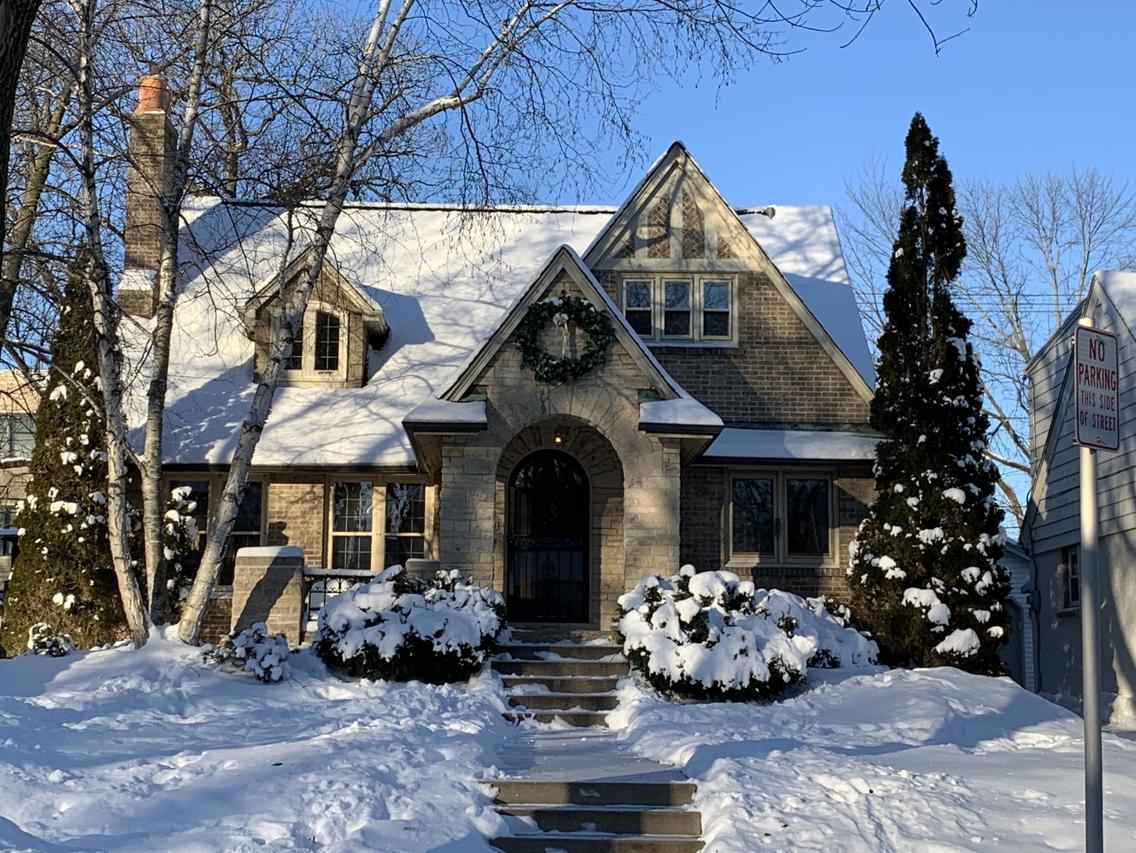 4525 N Cramer St, Whitefish Bay, WI 53211