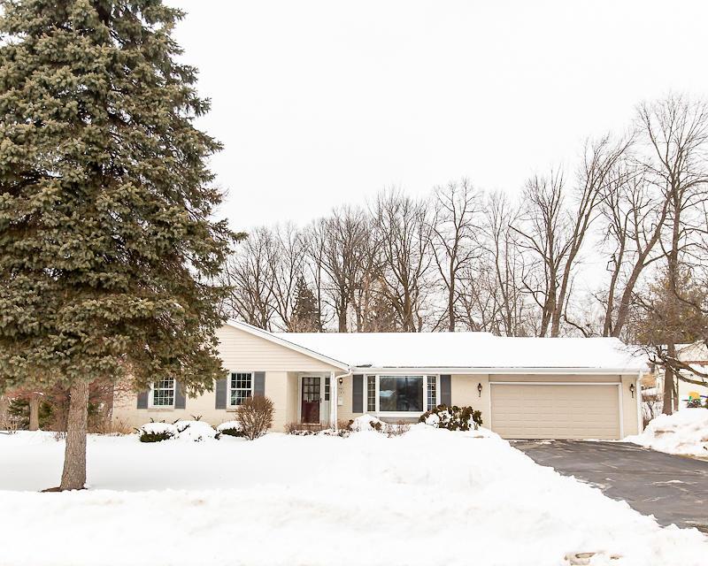 N86W15876 Riverside Bluff, Menomonee Falls, WI 53051