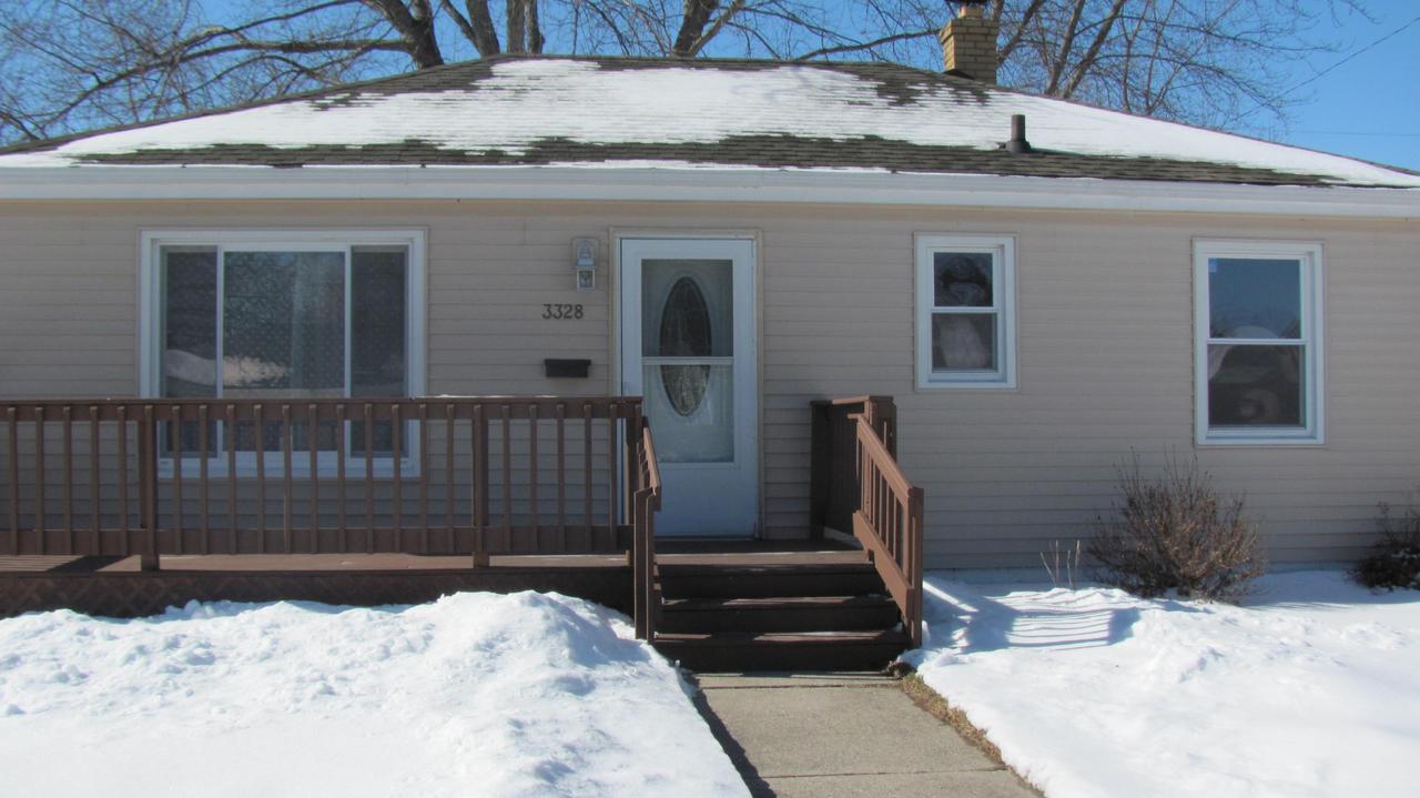 3328 Charles St., Racine, WI 53402