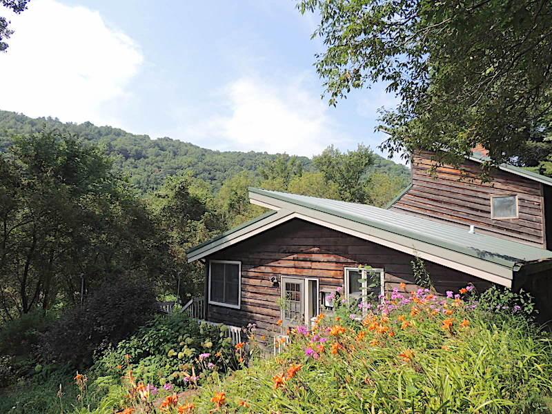 S2169 Yaeger Valley, Waumandee, WI 54622