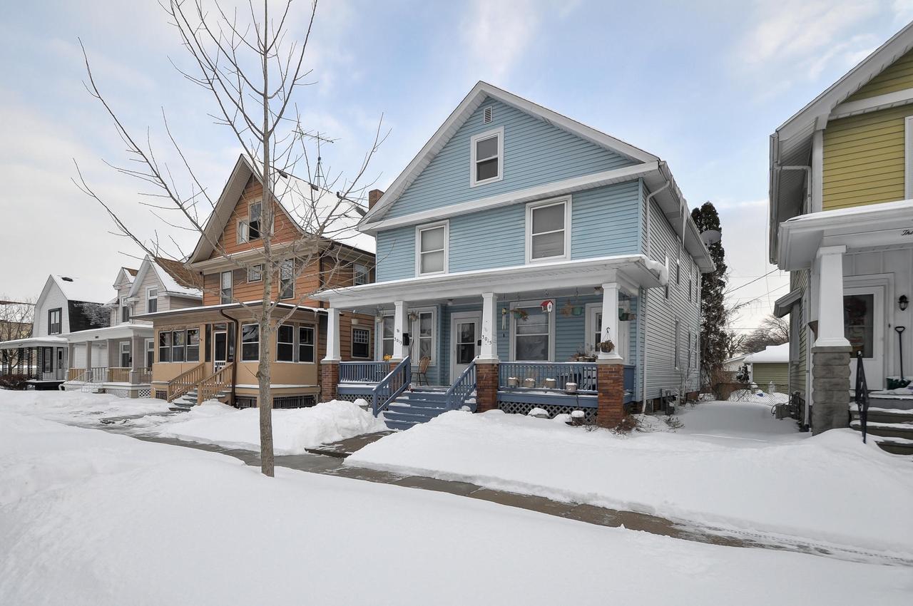 3013 Wright Ave., Racine, WI 53405