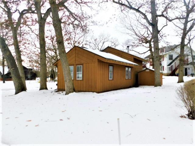 W182 Nippersink Rd, Bloomfield, WI 53128