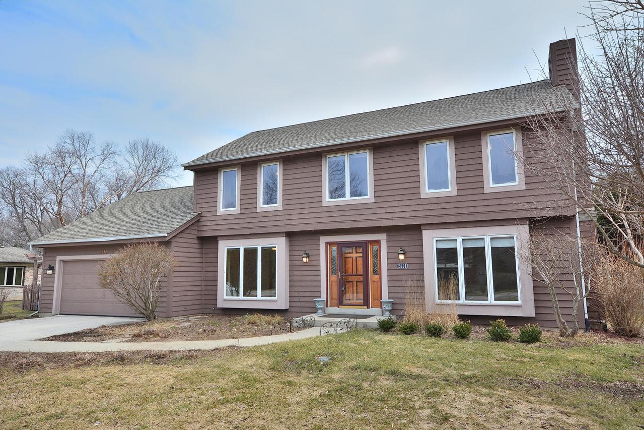 5111 Worsley Ln, Caledonia, WI 53402