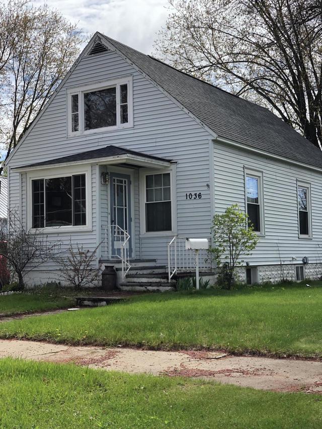 1036 Walnut St., Marinette, WI 54143