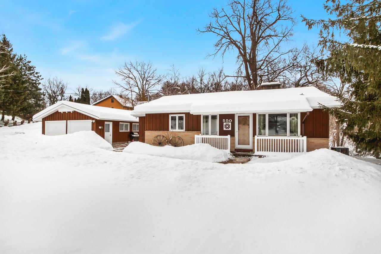 550 State St, Holmen, WI 54636