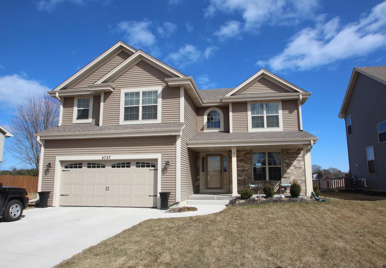4727 Bannoch Dr, Caledonia, WI 53402