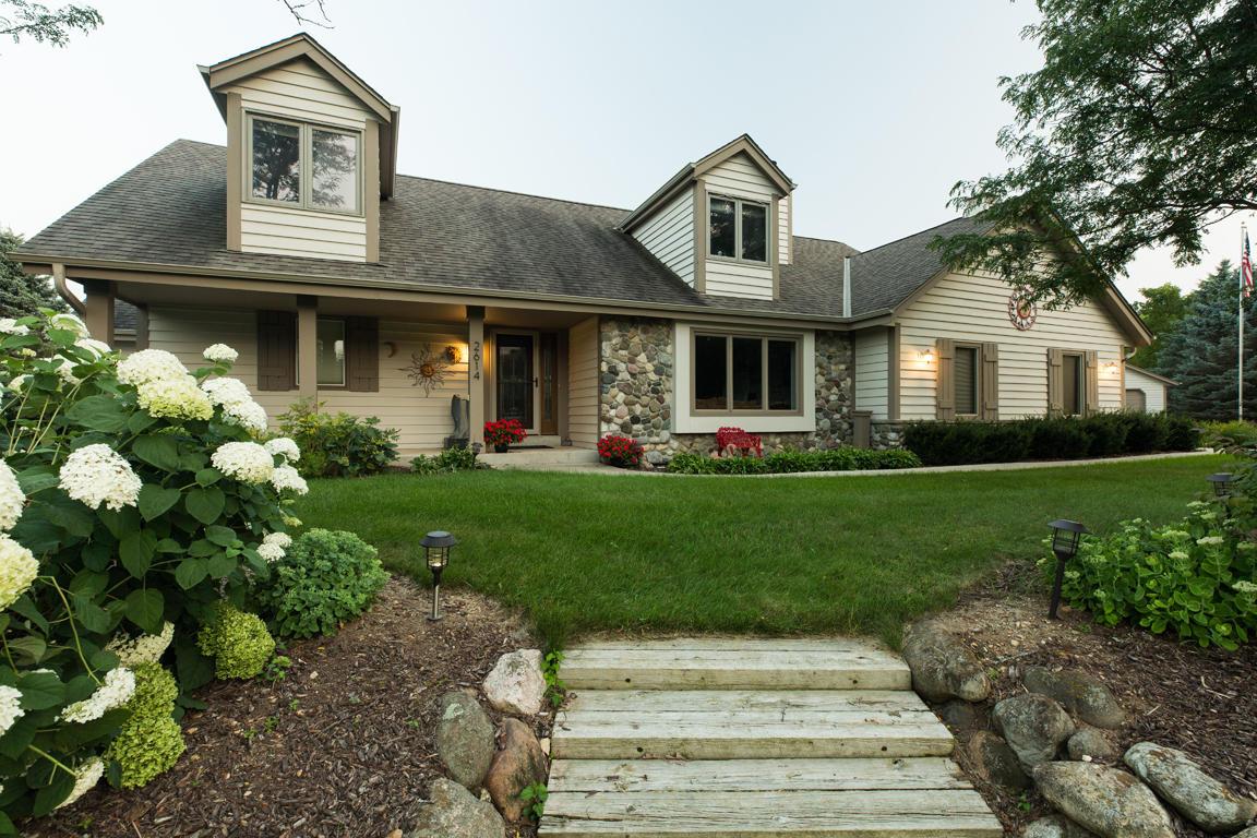 W310S2614 Cregennan Bae, Genesee, WI 53183