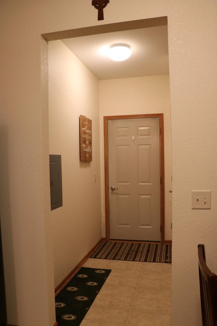 4873 S Forest Ridge, New Berlin, WI 53151