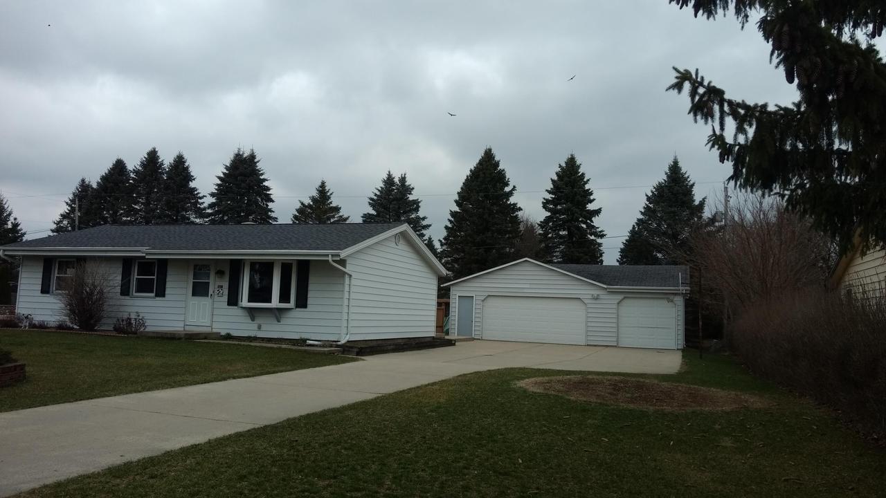 1718 Mapledale Rd, Trenton, WI 53090