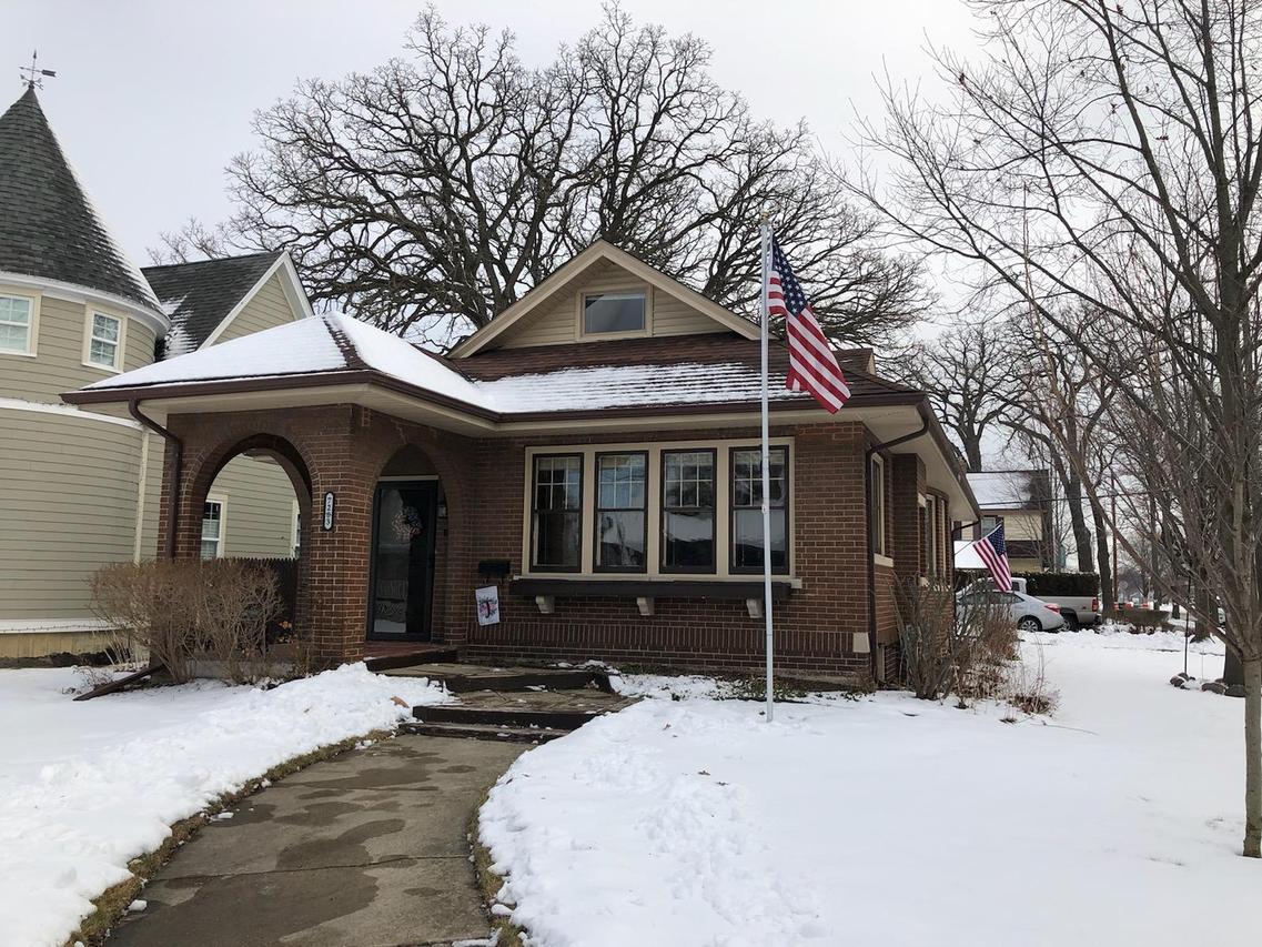 7203 23rd Ave, Kenosha, WI 53143