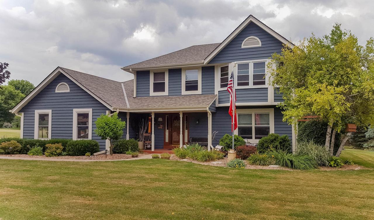 W268N6630 Lakeview Ct, Lisbon, WI 53089