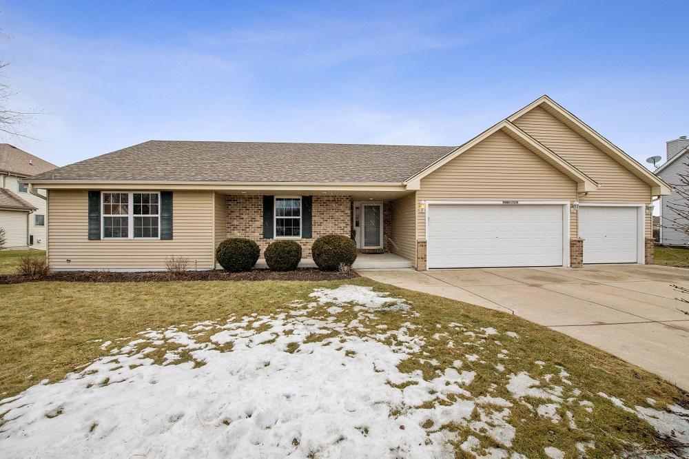 N99W17439 Meadow Creek, Germantown, WI 53022