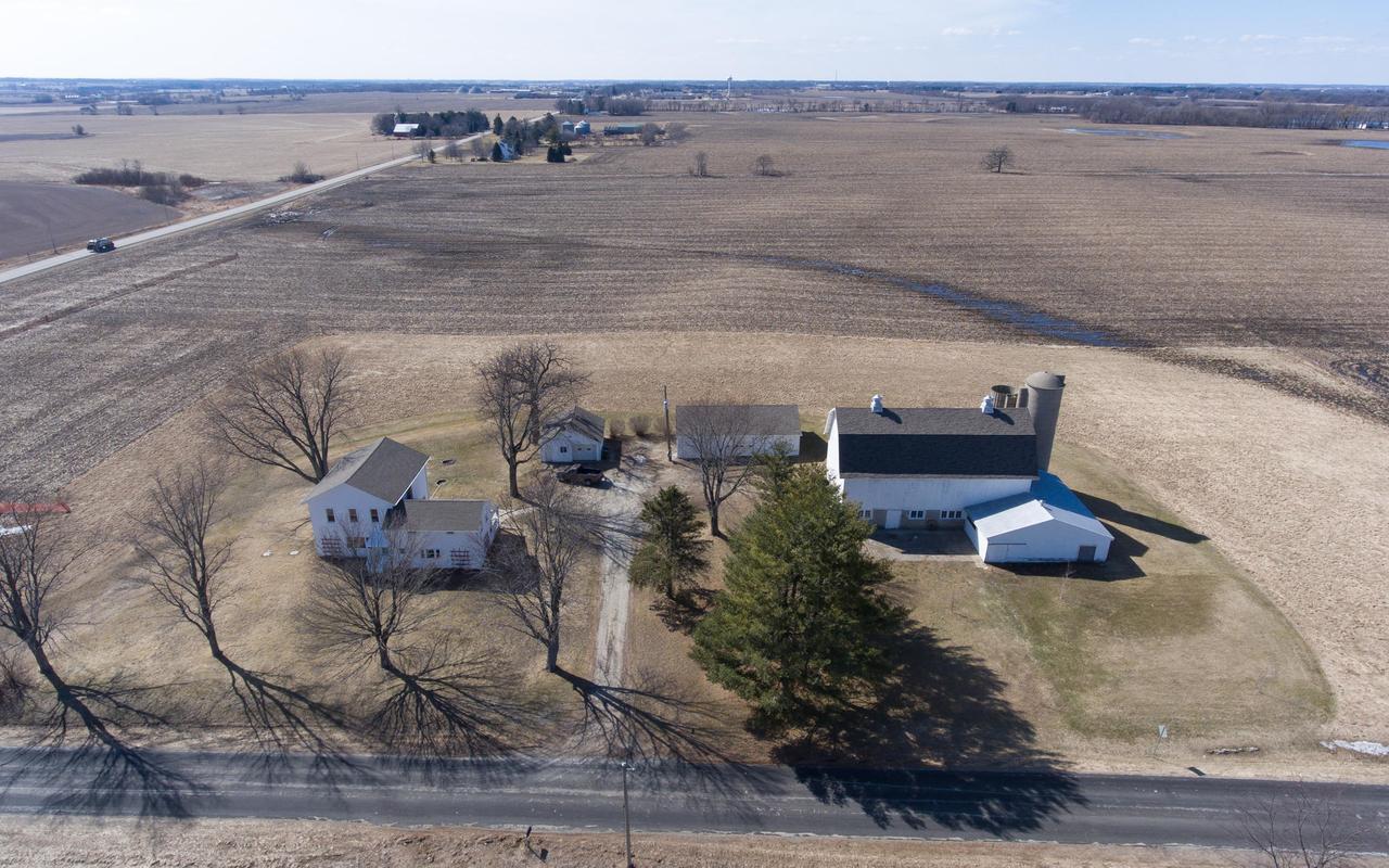 N4741 Sittler Rd, Geneva, WI 53121