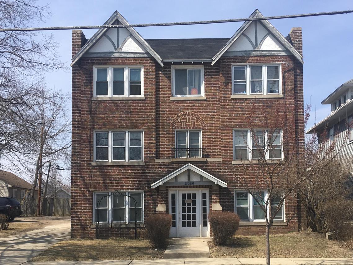 2020 Taylor Ave, Racine, WI 53403