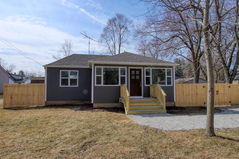 W1023 Eau Claire Rd, Bloomfield, WI 53128