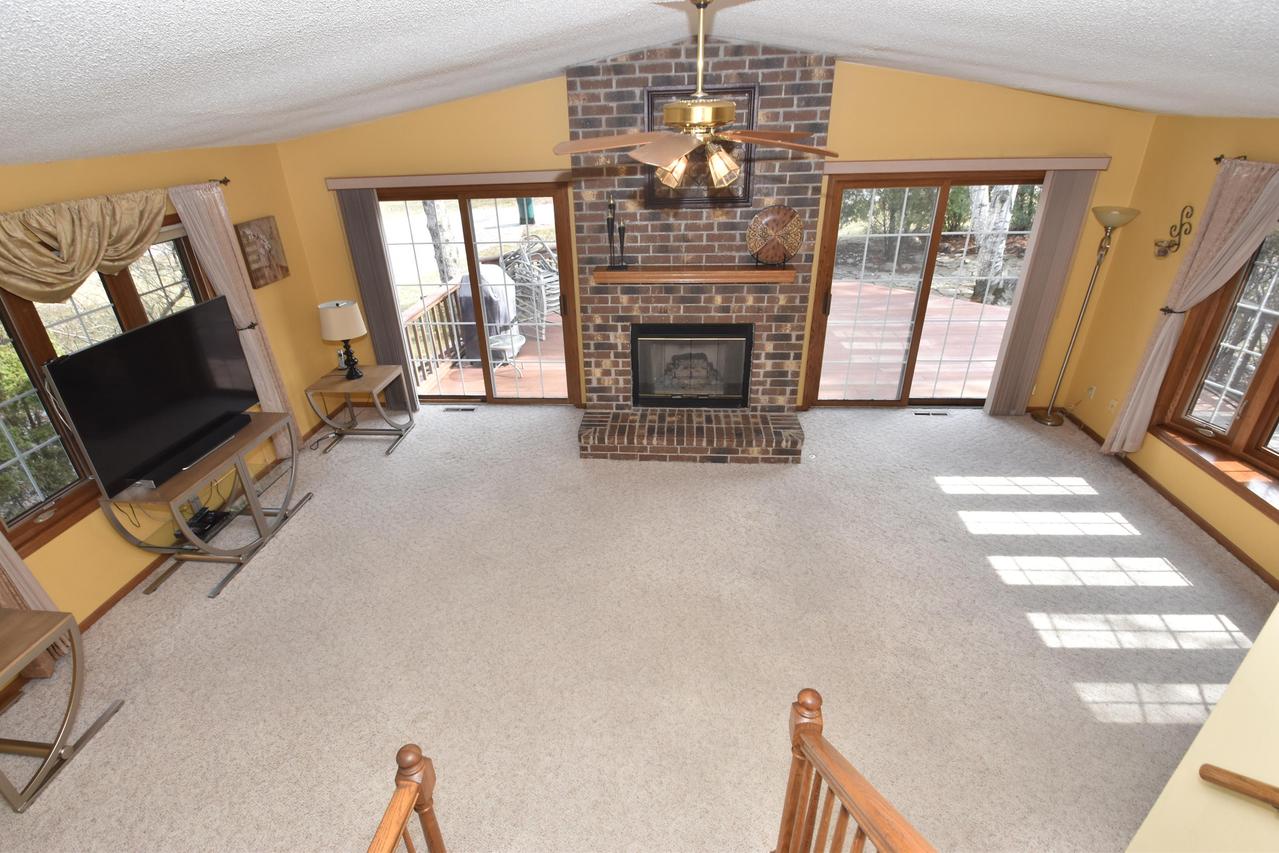5734 S New Berlin Rd, Hales Corners, WI 53130