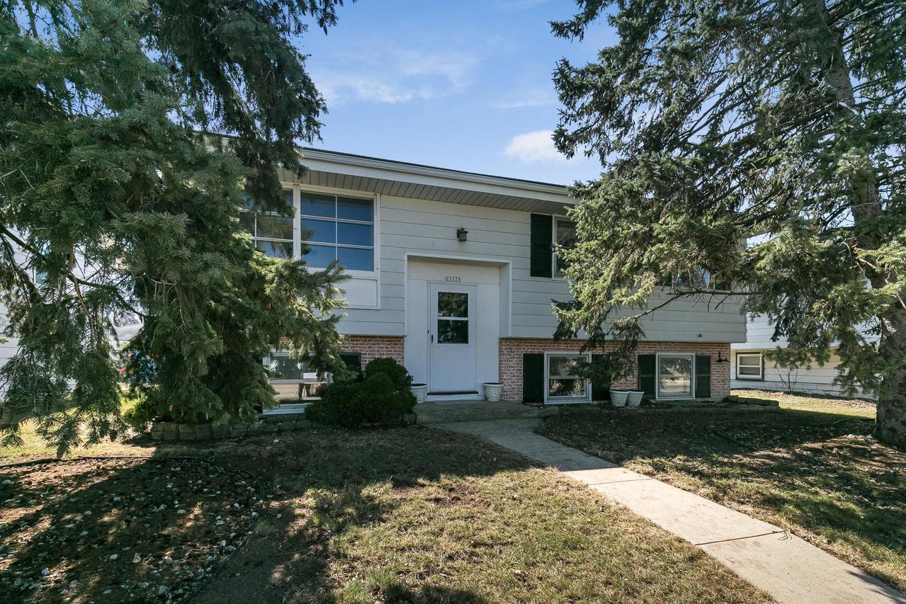 11123 W Cleveland Ave, West Allis, WI 53227