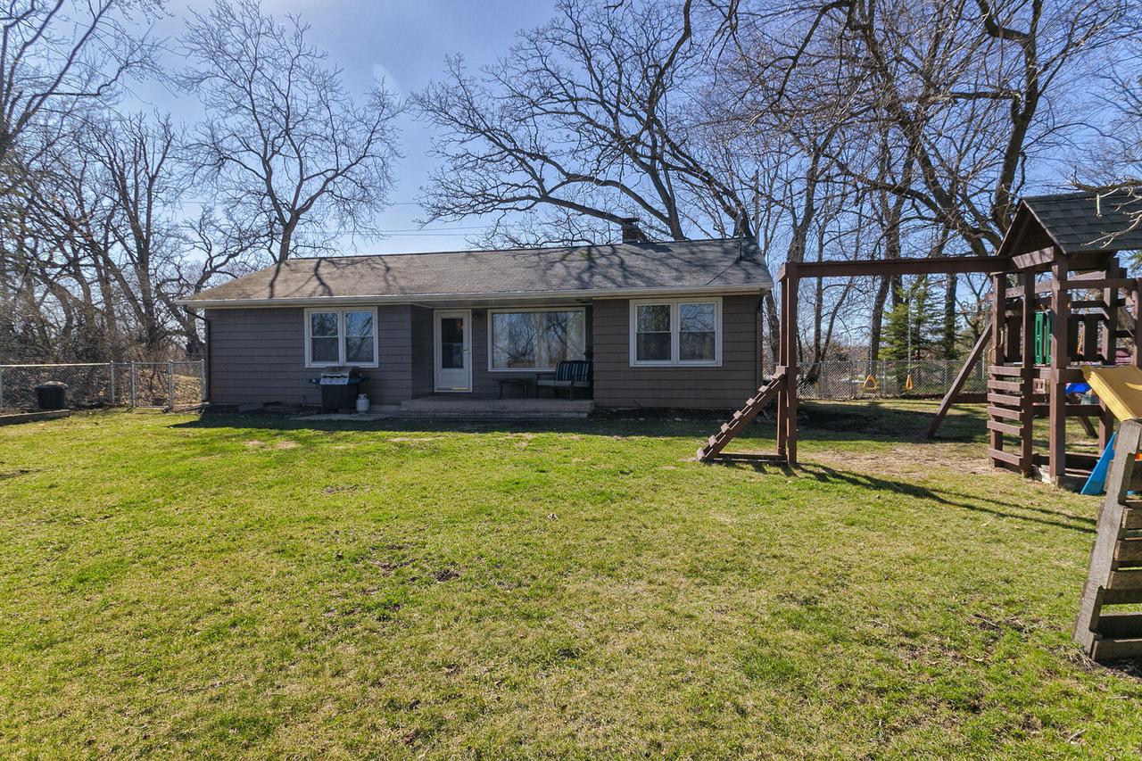 500 Cedar St., Mukwonago, WI 53149
