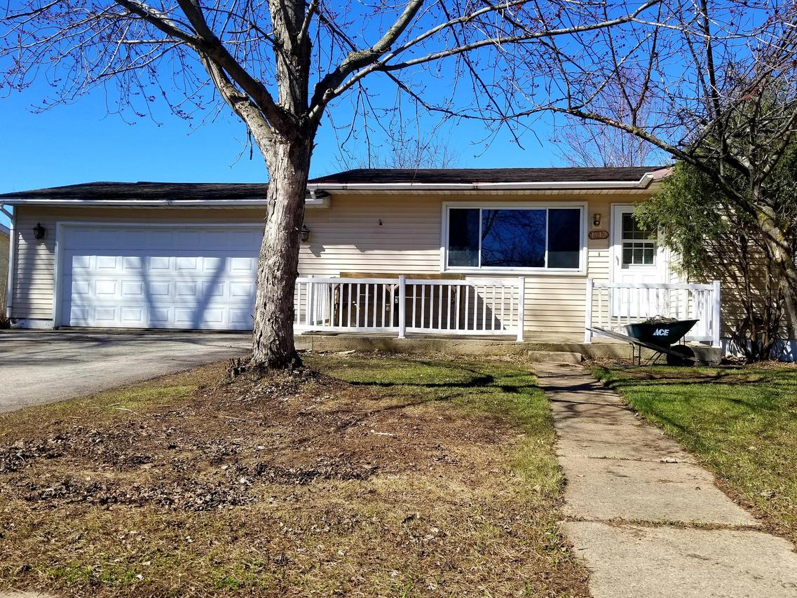 1512 Wolfe Dr, Holmen, WI 54636