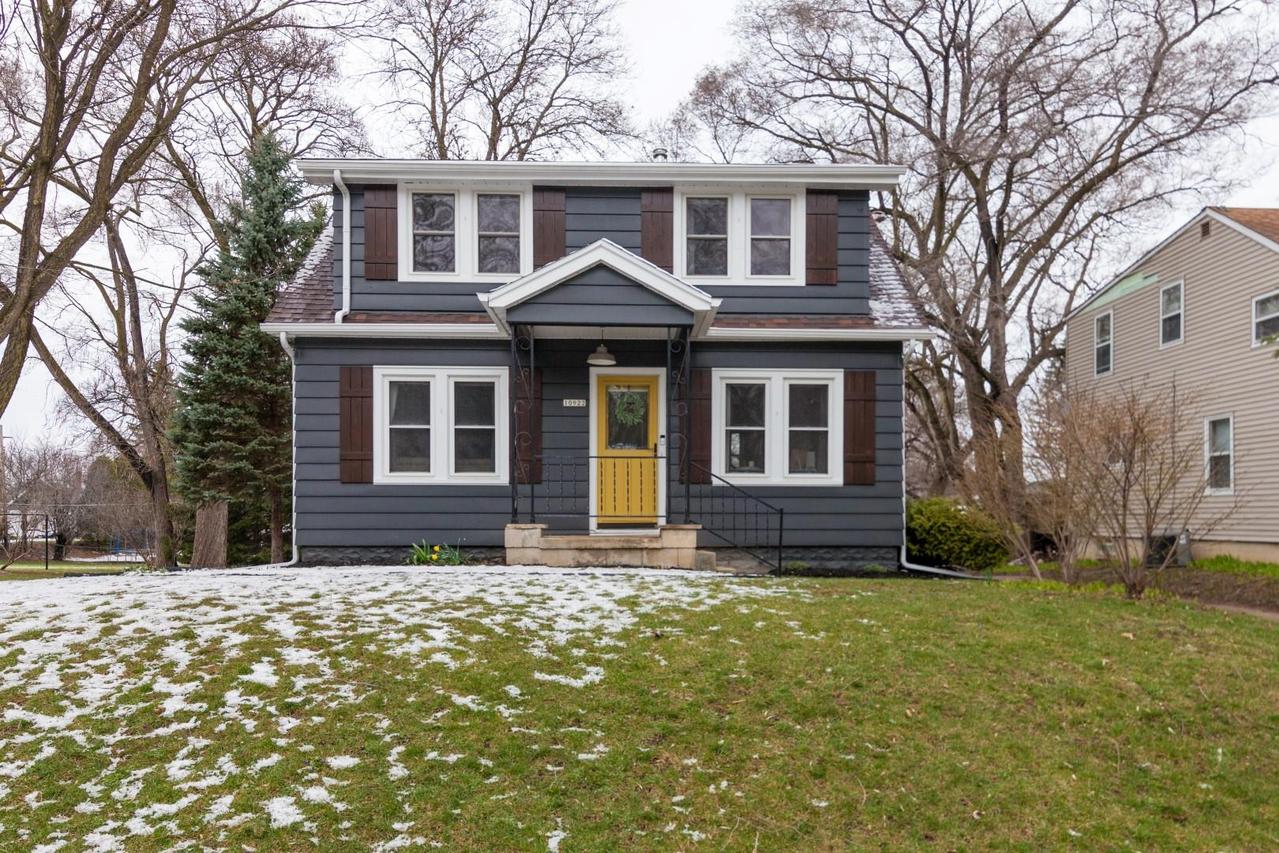 10922 W Wells St., Wauwatosa, WI 53226
