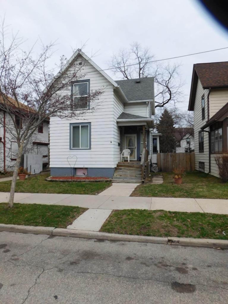1435 Villa St., Racine, WI 53403